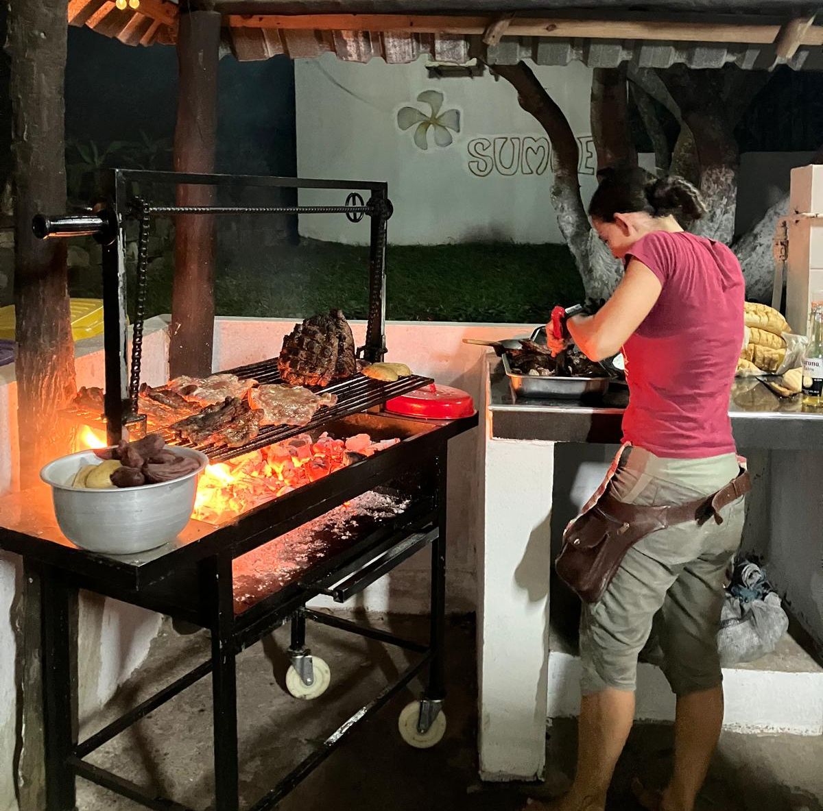 Barbecue en action lors d'une soirée BKC